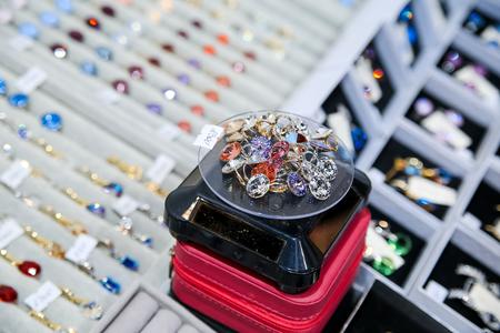 shine crystals1_17.04.2025.jpg shine crystals1_17.04.2025.jpg